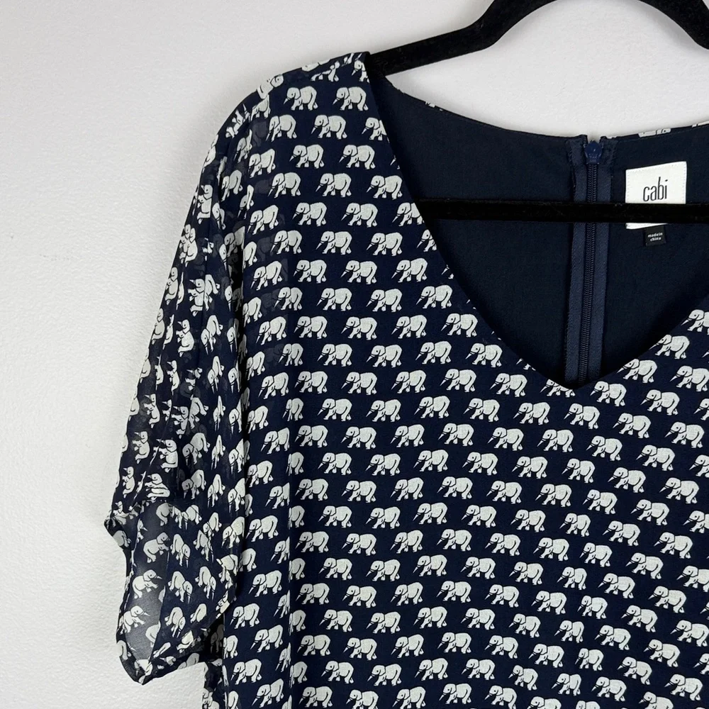 CAbi Parade Chic Blue White Elephant Print V-Neck Cap Sleeves Medium Blouse - Picture 5 of 12